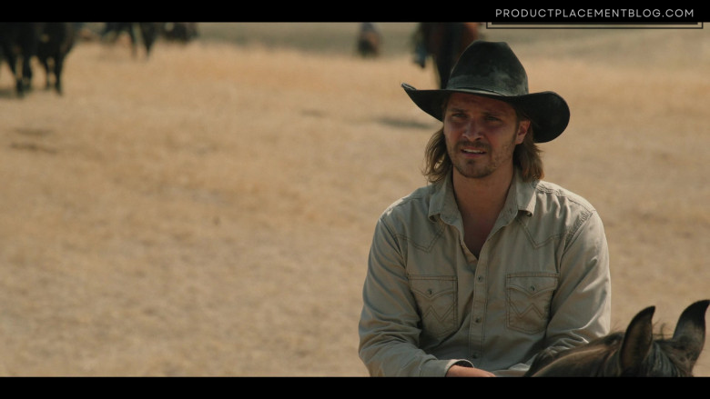 Wrangler Men's Shirts of Luke Grimes of Kayce Dutton in Yellowstone S05E07 The Dream Is Not Me (1)