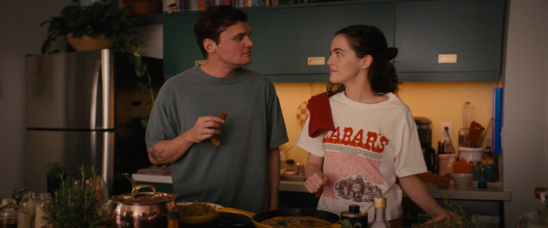 Zabar’s Store T-Shirt Worn by Zoey Deutch as Rachel Meyer in Something from Tiffany’s (2)
