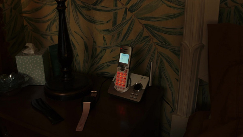 AT&T Phone in Poker Face S01E03 The Stall (2023)
