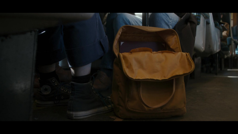 Converse Shoes in Lockwood & Co. S01E01 This Will Be Us (1)