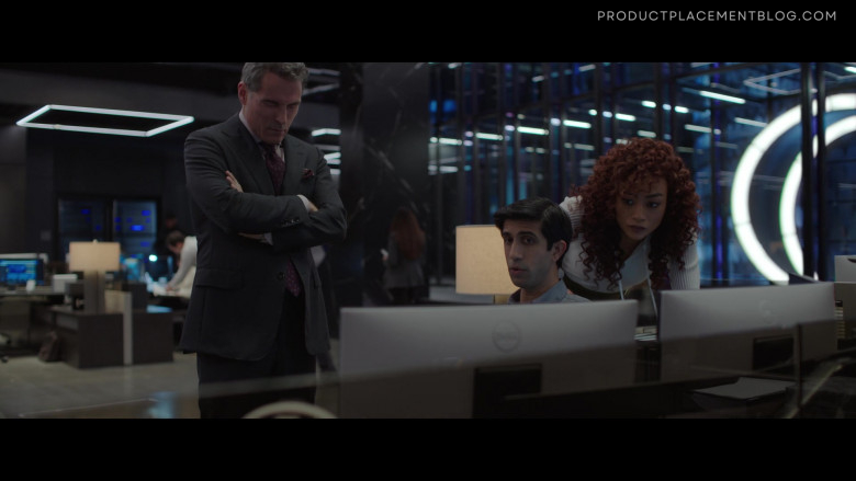 Dell Computer Monitors in Kaleidoscope S01E03 Blue 5 Days Before the Heist (1)