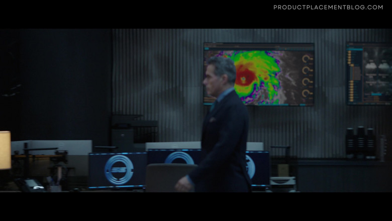 Dell Computer Monitors in Kaleidoscope S01E03 Blue 5 Days Before the Heist (2)