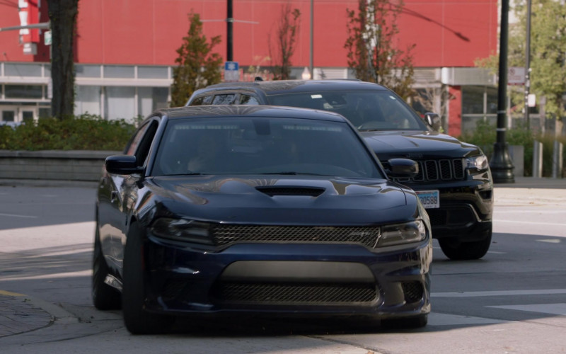 Dodge Charger SRT Car in Chicago P.D. S10E11 Long Lost (1)
