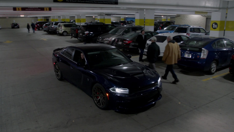 Dodge Charger SRT Car in Chicago P.D. S10E11 Long Lost (5)
