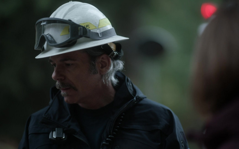 ESS Eye Pro Goggles in Fire Country S01E09 "No Good Deed" (2023)