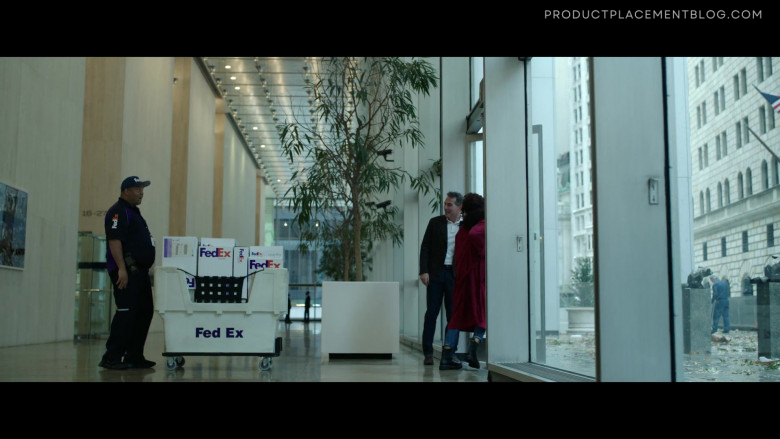 FedEx in Kaleidoscope S01E06 Red The Morning After the Heist (1)