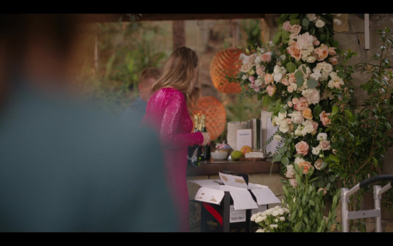 G.H.Mumm Champagne in The L Word Generation Q S03E10 Looking Ahead (1)