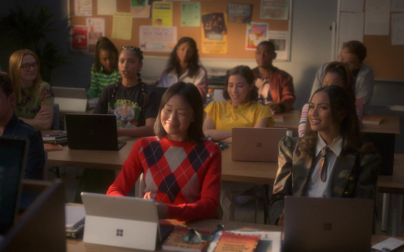 Microsoft Surface Tablets and Laptops in Grown-ish S05E11 Money Trees (2023)