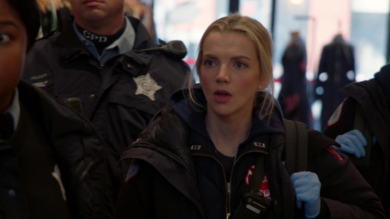 Motorola Radio in Chicago Fire S11E11 A Guy I Used to Know (3)