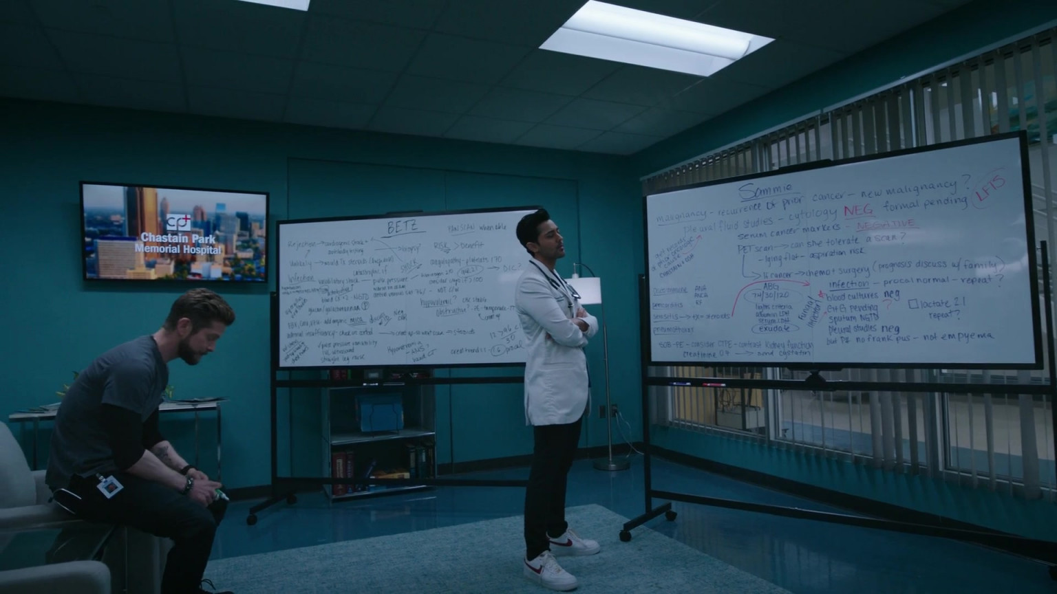 Nike Men's Sneakers Worn By Manish Dayal As Devon Pravesh In The