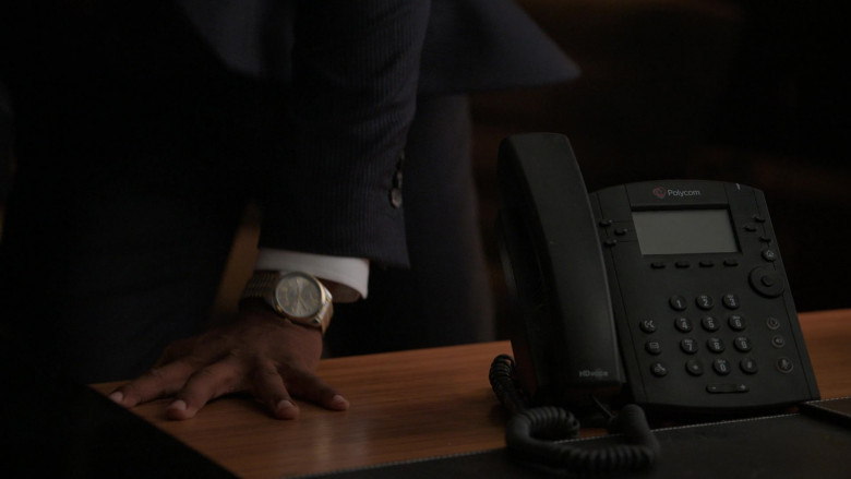 Polycom Telephone in The Game S02E06 Ocean's 8-2-8 (2)