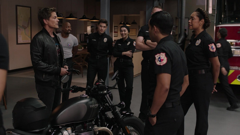 Triumph Motorcycle of Rob Lowe as Owen Strand in 9-1-1 Lone Star S04E01 The New Hotness (2)