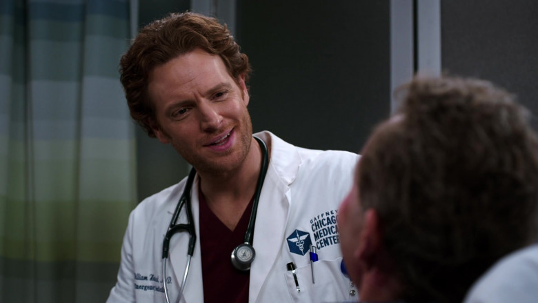 3M Littmann Stethoscopes in Chicago Med S08E14 On Days Like Today… Silver Linings Become Lifelines (2)
