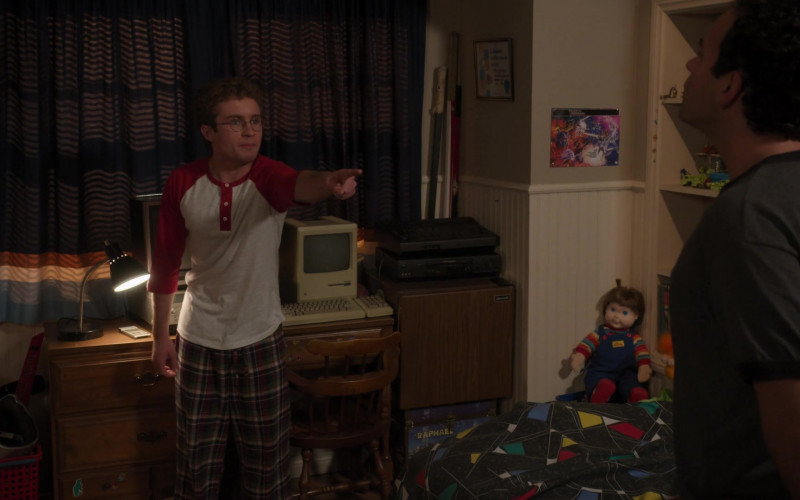 Apple Computer of Sean Giambrone as Adam in The Goldbergs S10E13 Moms Need Other Moms (2023)