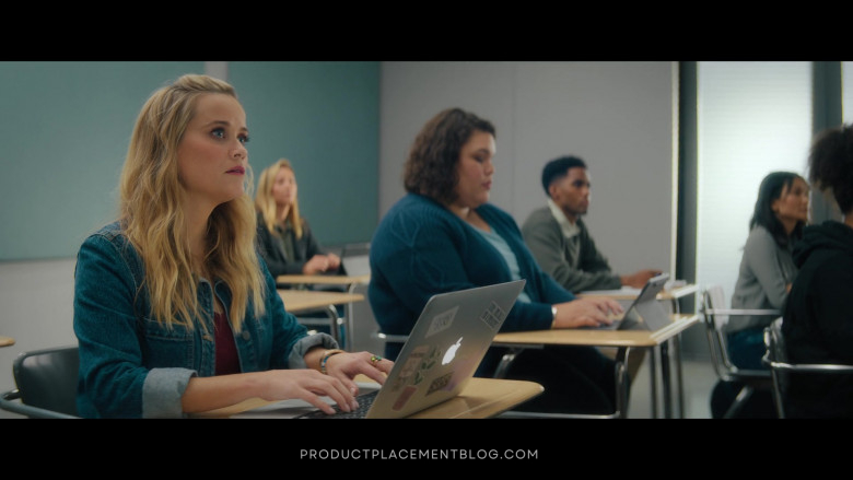 Apple MacBook Laptops Used by Reese Witherspoon as Debbie in Your Place or Mine (3)