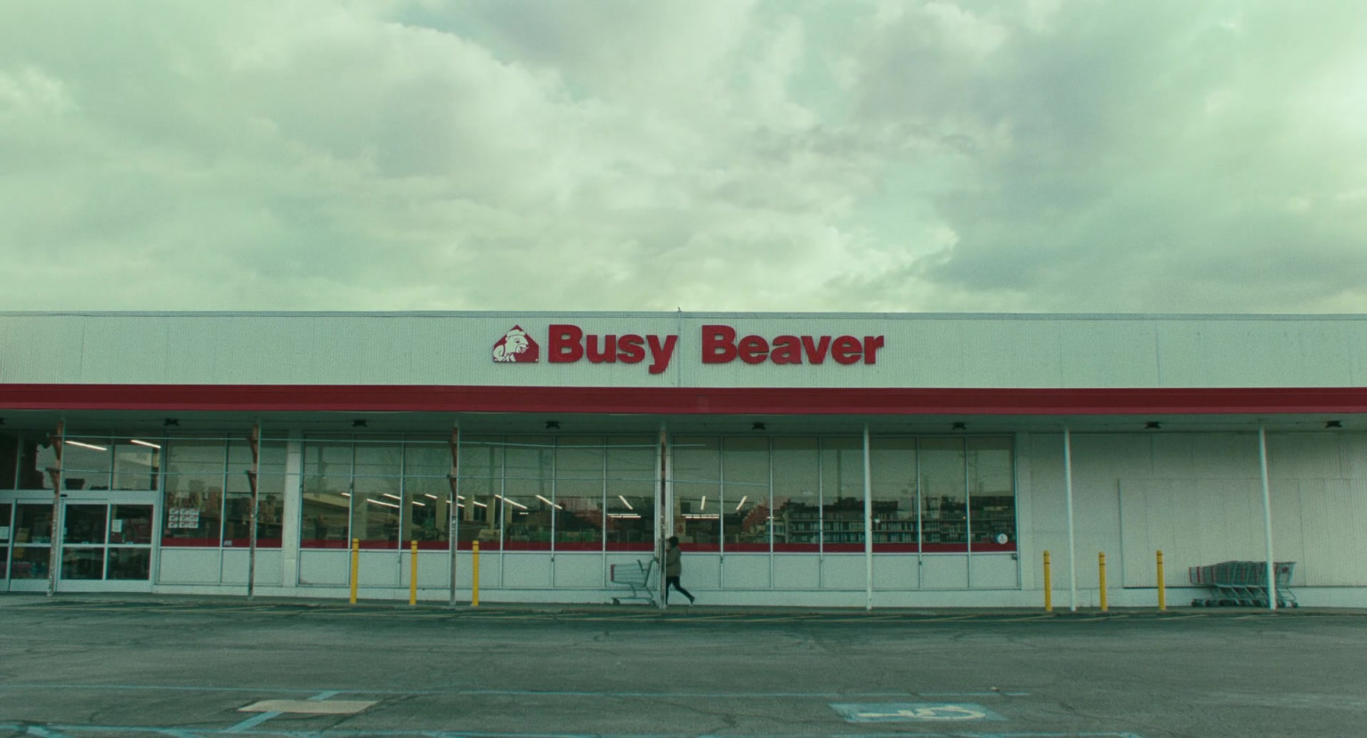 Busy Beaver Hardware Store In A Man Called Otto (2022)