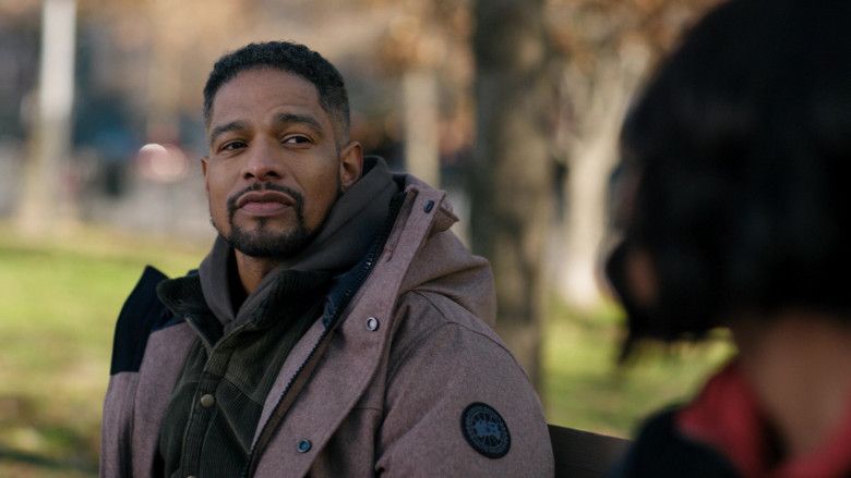 Canada Goose Men's Jacket in East New York S01E12 Up in Smoke (2)