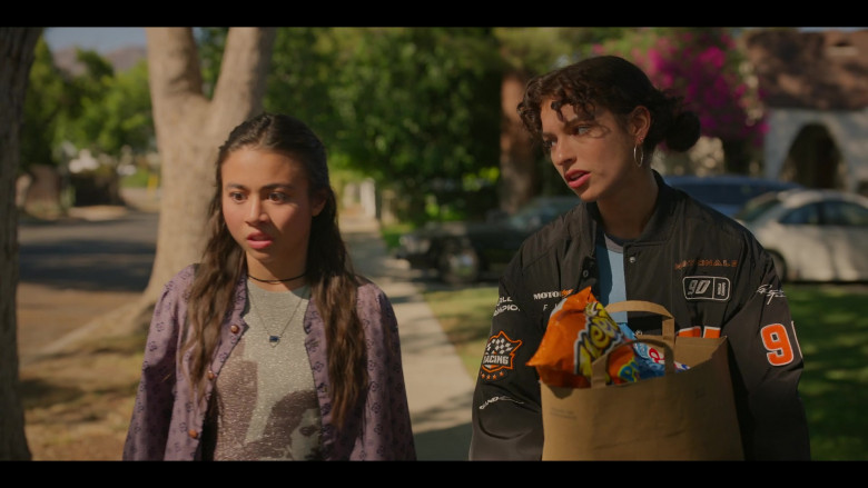 Cheetos Puffs Snacks Held by Bryana Salaz as Ines in Freeridge S01E08 Thanksgiving (2)
