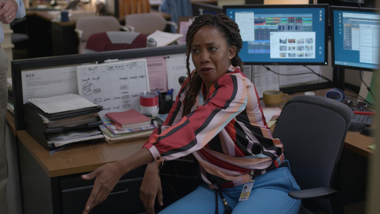Dell Monitors in Not Dead Yet S01E03 Not Out of High School Yet (2)