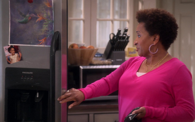 Frigidaire Refrigerator in The Upshaws S03E07 Heart Matters (2023)