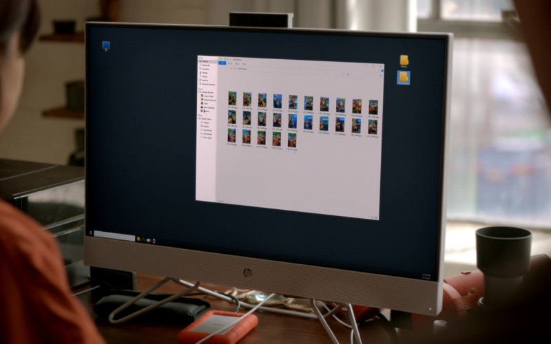 HP All-In-One Computer in Will Trent S01E05 The Look Out (1)