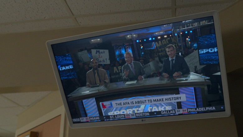 LG TV in The Game S02E10 A League of Their Own (2023)