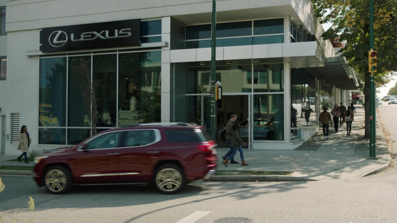 Lexus Cars in A Million Little Things S05E02 Think Twice (1)