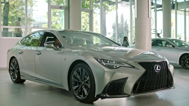 Lexus Cars in A Million Little Things S05E02 Think Twice (3)