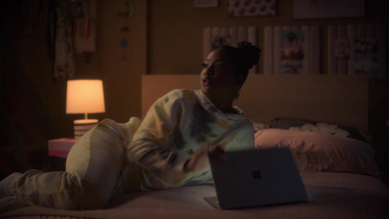 Microsoft Surface Laptop Computer Used by Actress in Grown-ish S05E12 Big Drip (2)