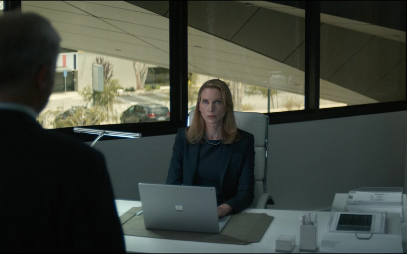 Microsoft Surface Laptop Computer in The Consultant S01E08 "Hammer" (2023)
