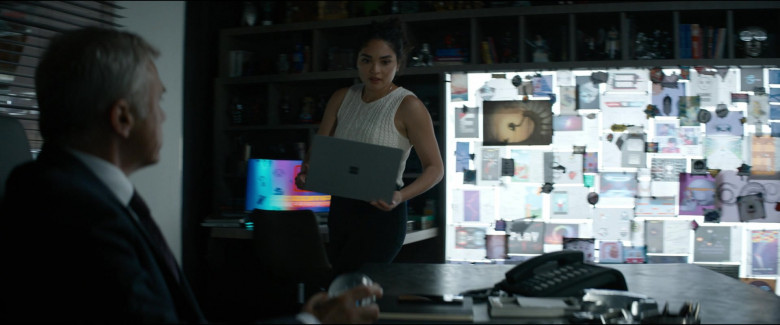 Microsoft Surface Laptop Used by Brittany O’Grady as Elaine Hayman in The Consultant S01E06 Glass (2)