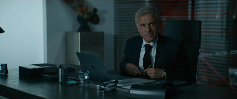 Microsoft Surface Laptop Used by Christoph Waltz as Regus Patoff in The Consultant S01E06 Glass (4)