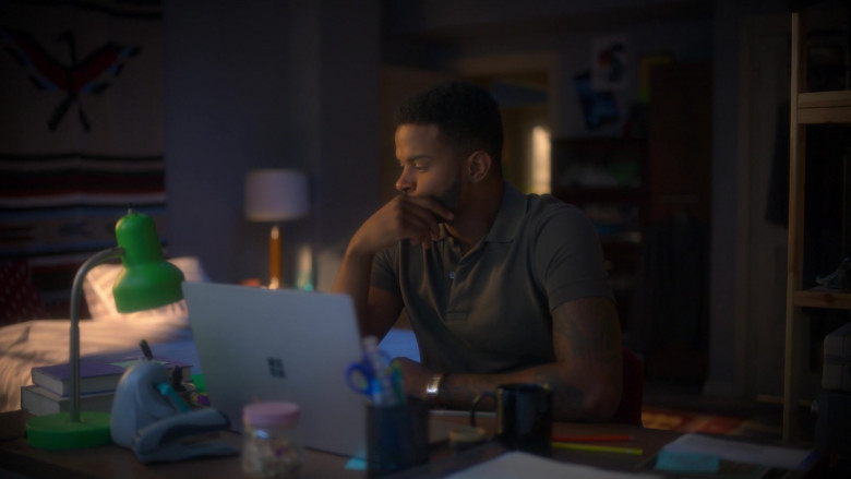 Microsoft Surface Laptop in Grown-ish S05E13 Addiction (2023)