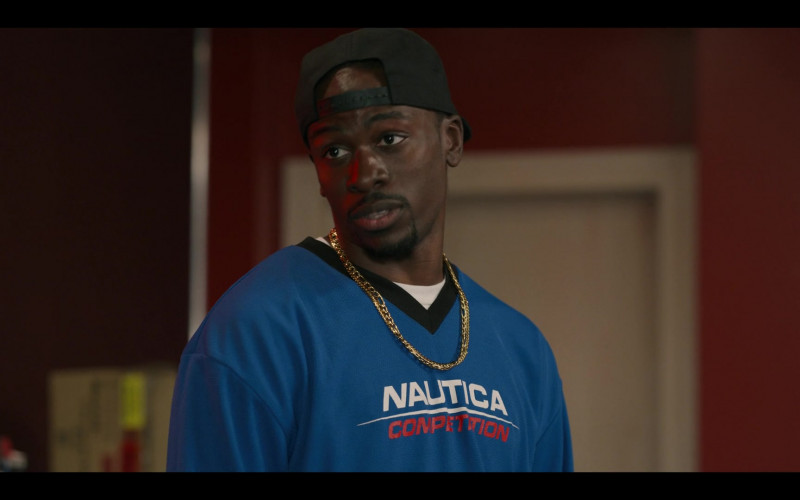 Nautica Competition Lightweight V-Neck Sweatshirt in Wu-Tang An American Saga S03E01 I Can't Go to Sleep (2)