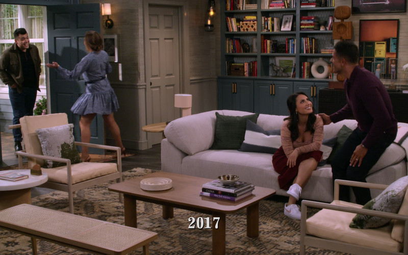 Nike Sneakers Worn by Francia Raisa as Valentina in How I Met Your Father S02E05 Ride or Die (2023)