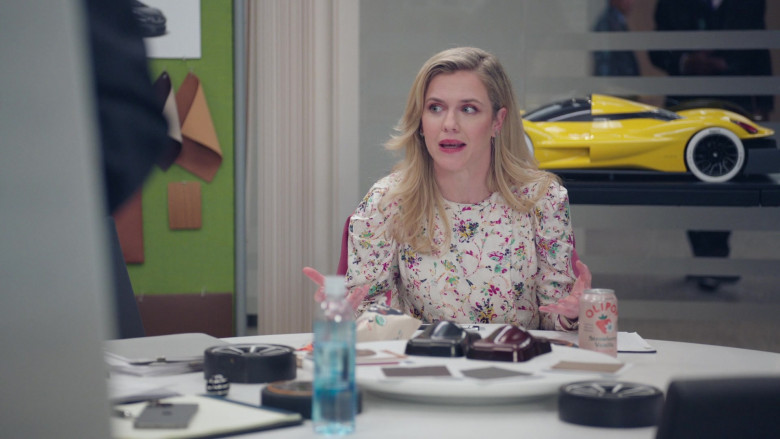 Olipop Soda Enjoyed by Harriet Dyer as Sadie Ryan in American Auto S02E02 Most Hated CEO (2023)