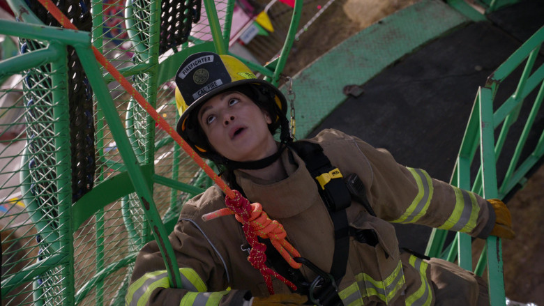 Petzl in Fire Country S01E14 A Fair to Remember (1)