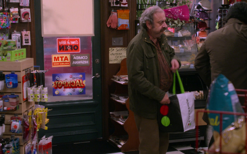 Stop & Shop Supermarket Company Bag in How I Met Your Father S02E05 Ride or Die (2023)