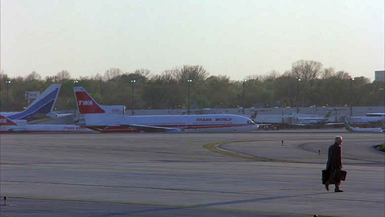 Trans World Airlines (TWA) in Planes, Trains and Automobiles (1987)