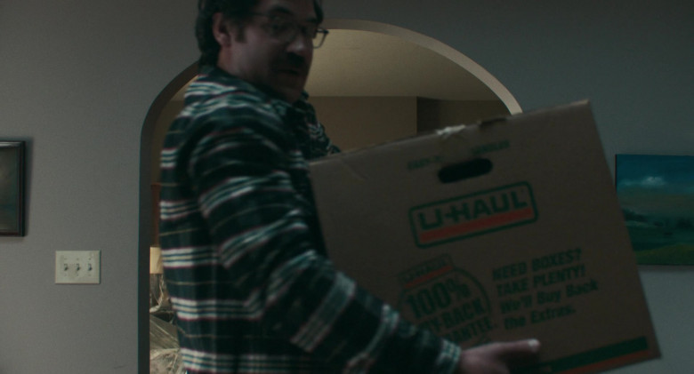 U-Haul Moving Boxes in A Man Called Otto (2)