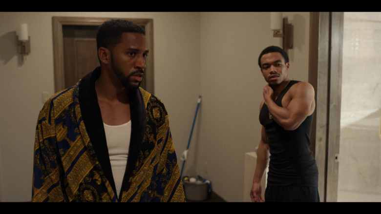 Versace Men's Bathrobe in Wu-Tang An American Saga S03E02 All I Need (2023)