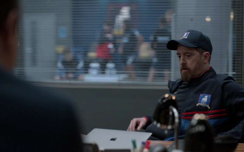 Apple MacBook Air Laptop of Brendan Hunt as Coach Beard in Ted Lasso S03E02 (I Don't Want to Go to) Chelsea (1)
