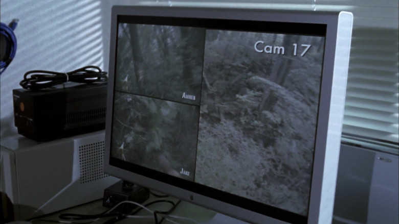 Apple Monitors in Wrong Turn 2 Dead End (2)