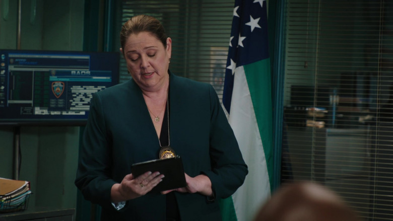 Apple iPad Tablet Used by Camryn Manheim as Lieutenant Kate Dixon in Law & Order S22E16 Deadline (2023)