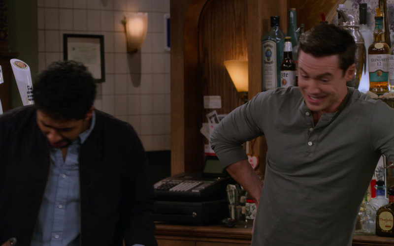 Blue Moon, Miller Lite, Bombay Sapphire Gin, The Glenlivet 12-Year Old Whisky, Mossburn Whisky, Jack Daniel's, Don Julio Tequila in How I Met Your Father S02E08 Rewardishment (2023)
