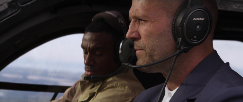 Bose Aviation Headset of Jason Statham as Orson Fortune in Operation Fortune Ruse de guerre (2)