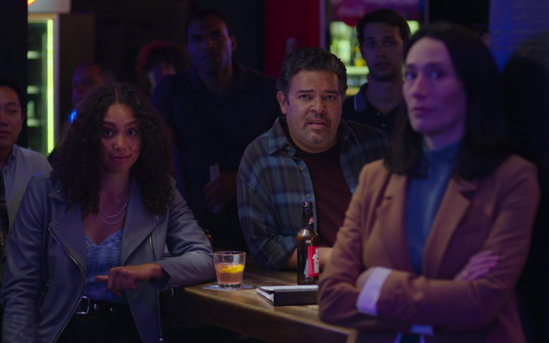 Budweiser Beer in Unstable S01E01 Unstable (2023)