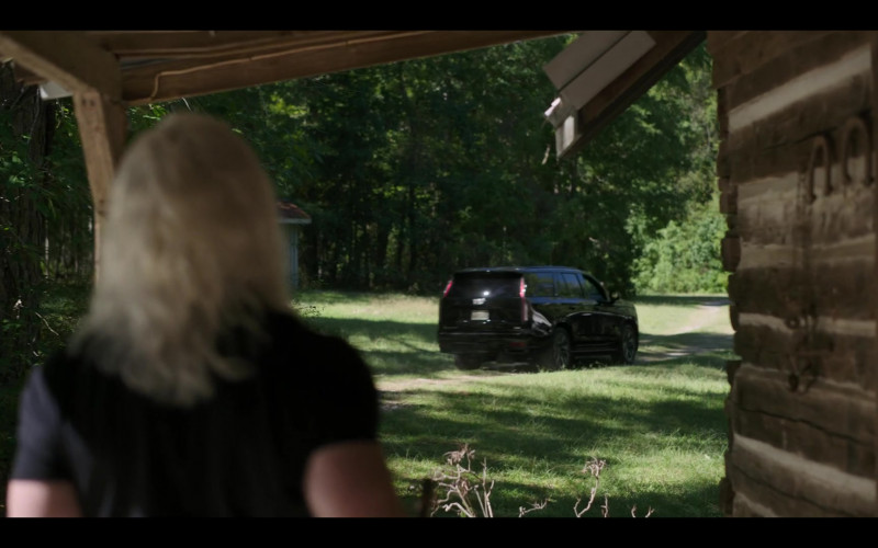 Cadillac Escalade Black SUV in Die Hart S02E06 Episode Mr. 206 (2023)