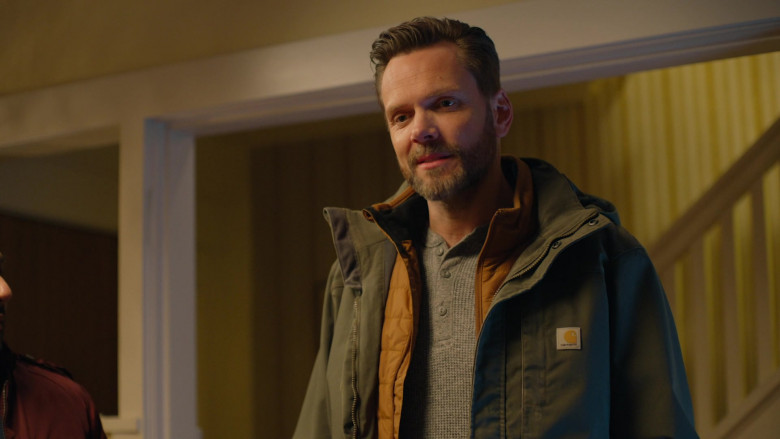 Carhartt Men's Jacket Worn by Joel McHale as Frank Shaw in Animal Control S01E06 Peacocks and Pumas (3)