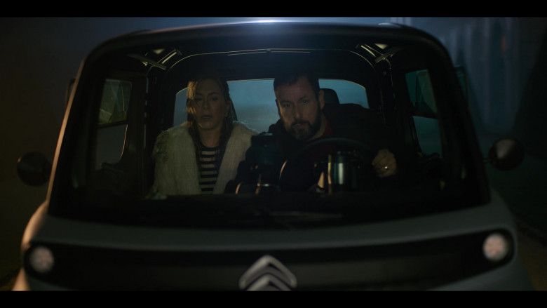 Citroën AMI Car Driven by Adam Sandler as Nick Spitz in Murder Mystery 2 (3)